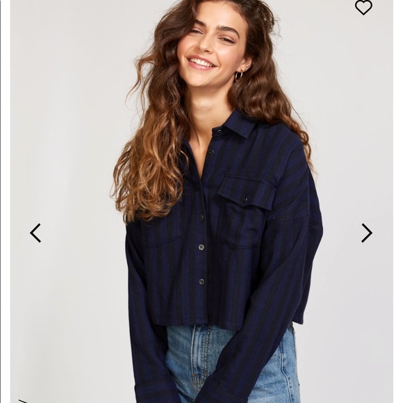 ✨💙 RVCA navy blue bedder jacket 💙✨ - Picture 4 of 6